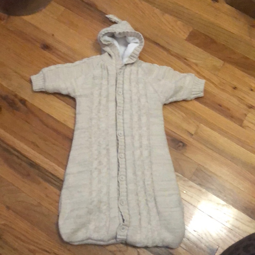 Zoerea Baby Sweater Bunting